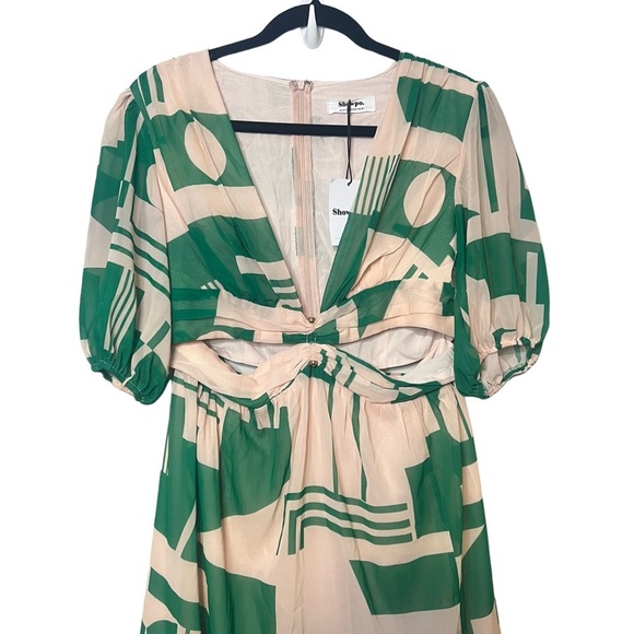 Showpo Lindsey Midi Dress- Side Cut Plunge Neck and Puff Sleeve Size US 8 - Picture 5 of 7